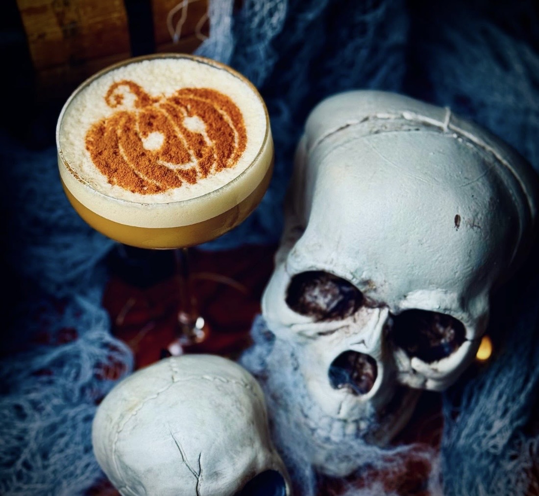 We DiG: Spooky Scary Sips